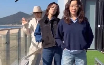 '데뷔 33년 차' 김희선, 이렇게 무리한다고…"애쓰고 있습니다"