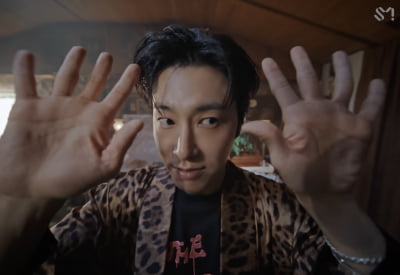 유노윤호, 쇠맛에 철학 한 스푼…SM 원조다운 페어링 [TEN뮤직]