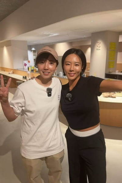 이상화, 14년간 경쟁한 코다이라 나오 만났다…일본도 두 전설 '박제'