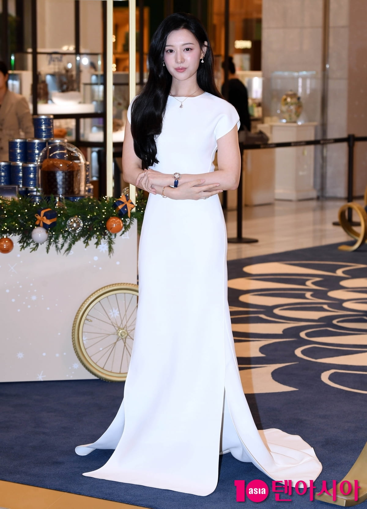 김지원, 천상계 미모에 심쿵...플러팅 눈빛[TEN포토+]