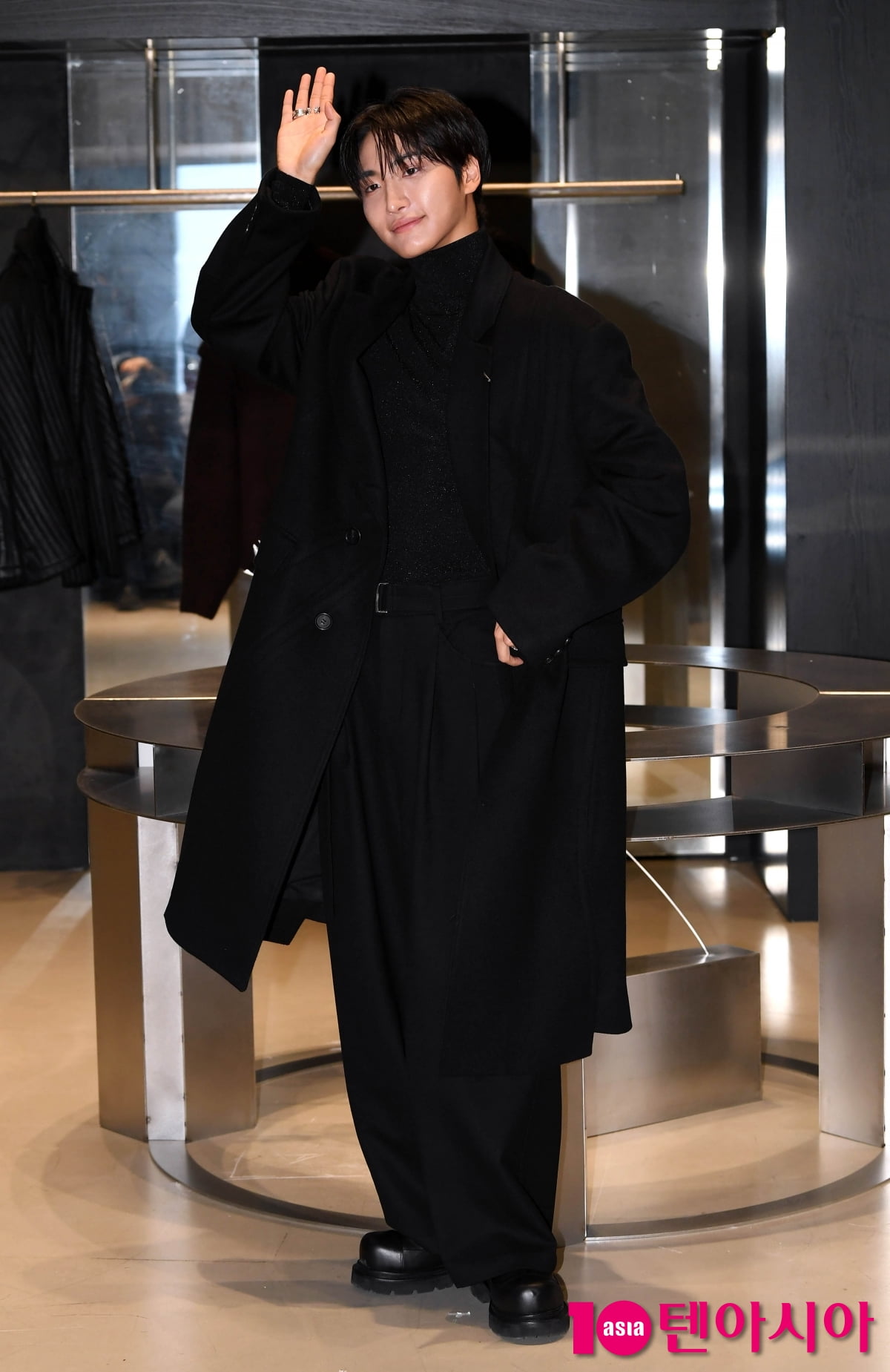 에이티즈 성화, 비주얼 폭발...매력있는 남자[TEN포토+]