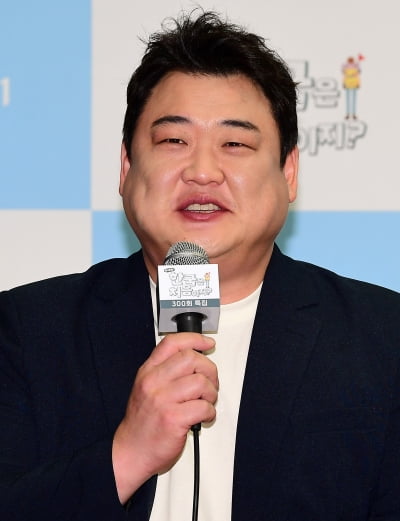 김준현, 제대로 쐈다…제작진에 '백지' 식사권 FLEX "금액 안 써있어" ('맛녀석')