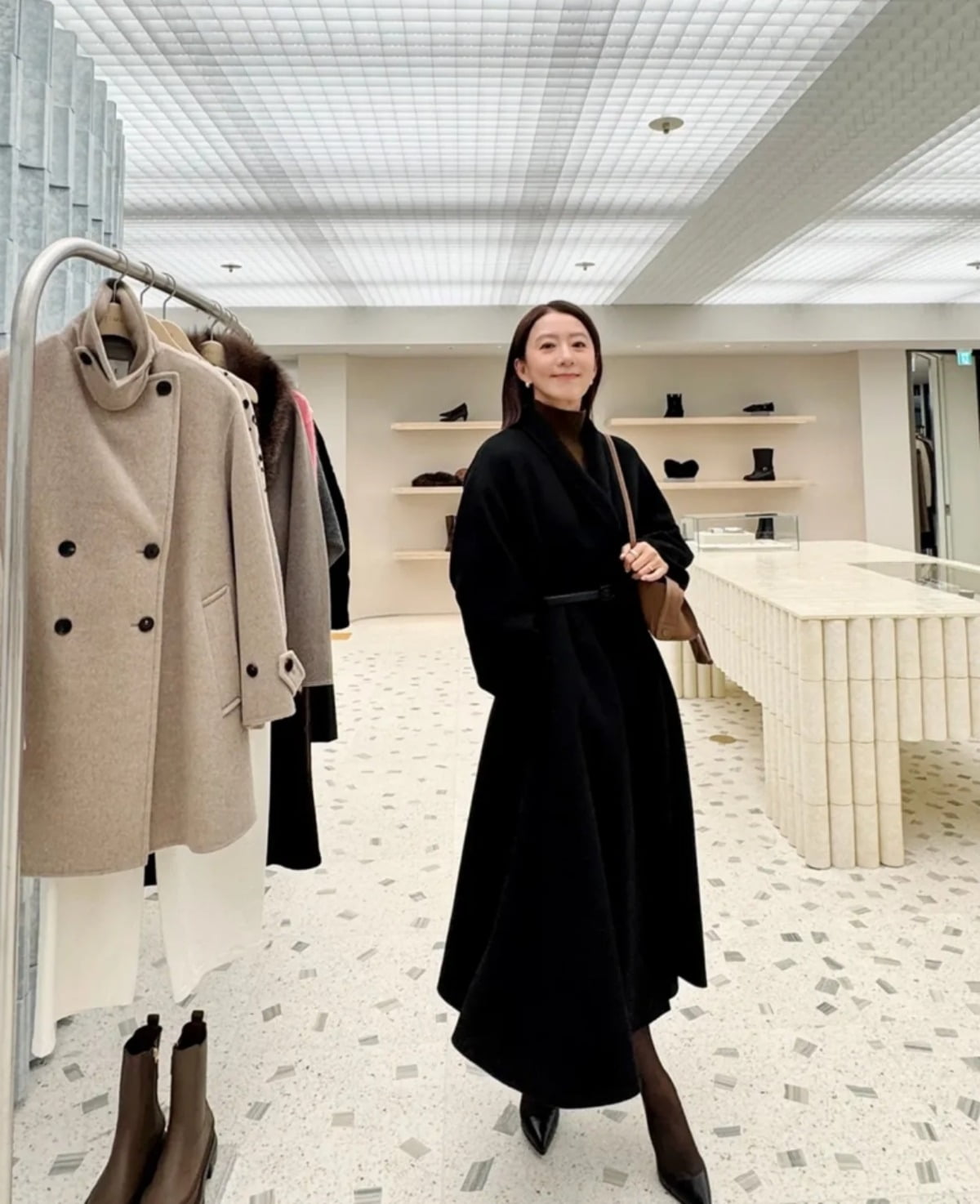 사진 = 김희애 인스타그램