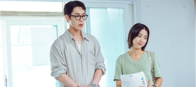 시청률 1%대 처참한데…'힘 못 쓴 공중파 주말극' 이재욱♥최성은, 동상이몽 공조 시작 ('썸머')