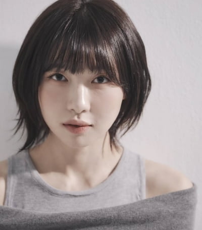 주현영, SNL 하차하더니 더 분위기 있네…클로즈업+정면에도 무너지지 않아