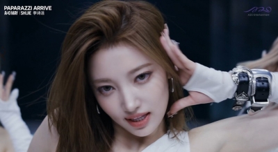 '이수만 걸그룹' 아니랄까봐…"기대되고 흥분돼" A2O MAY, 첨단 기술로 역동성↑