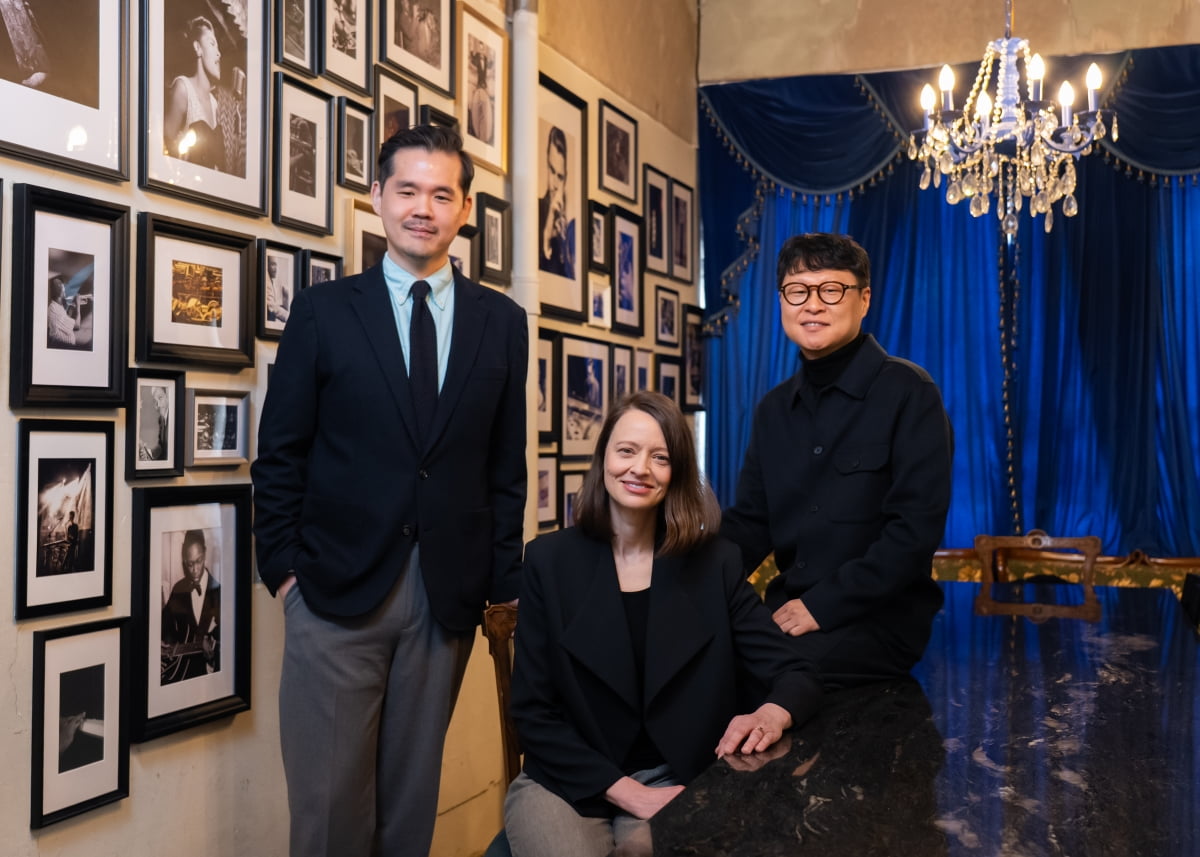 (왼쪽부터) 최윤하 PD, 저신타 존, 예주열 공연사업부장 / 사진=CJ ENM