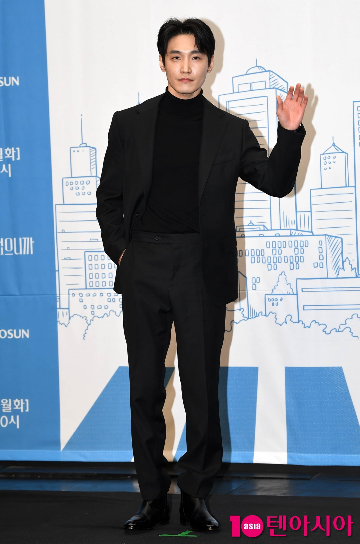 장인섭, 샤프한 턱선[TEN포토+]