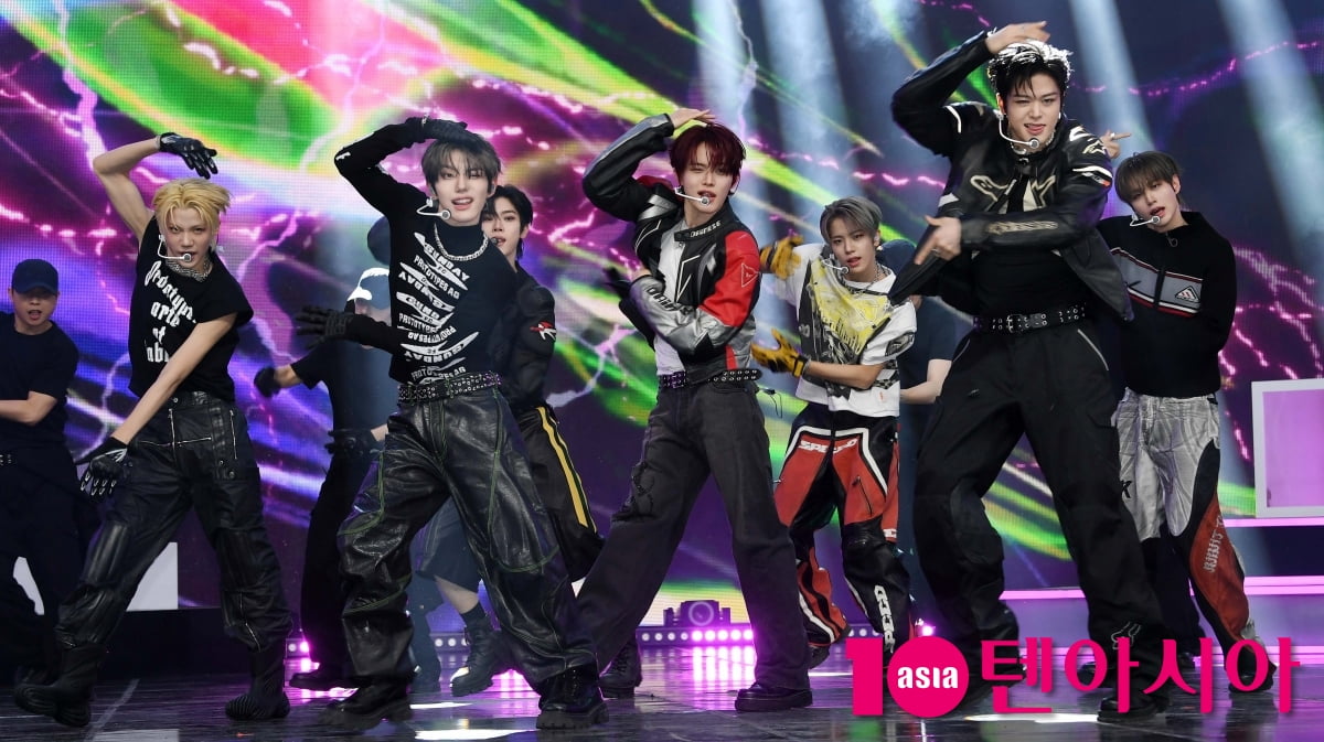 클로즈 유어 아이즈, 비주얼 파격 변신[TEN포토+]