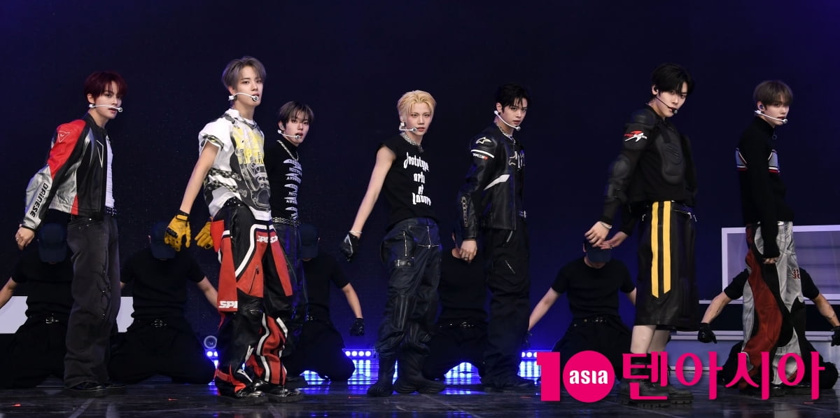 클로즈 유어 아이즈, 비주얼 파격 변신[TEN포토+]