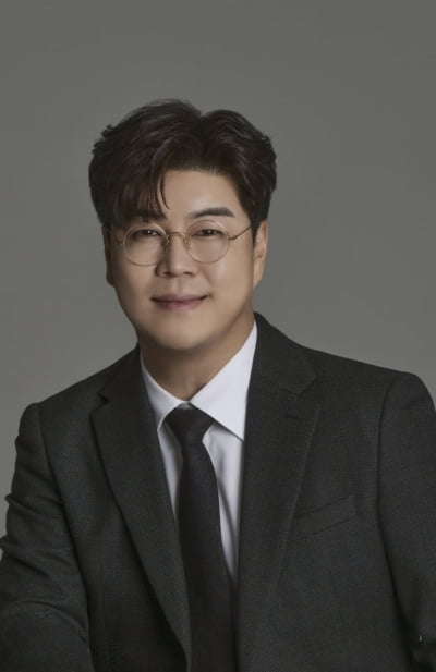 [단독] 박구윤, '현역가왕3' 심사위원 됐을 뿐이고…시즌2 이어 의리 과시