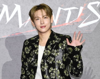 임시완, 더블랙 이적 후 SM 솔로 가수 데뷔…중소돌로 데뷔해 16년 차에 강타와 새 출발