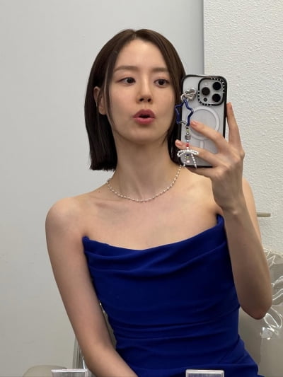 문채원, 39세에 '똑단발' 파격 변신…'심경 변화 있었나' 충격 비주얼