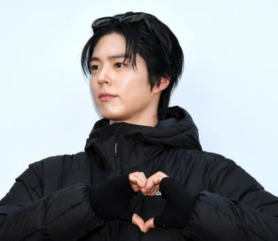 박보검, 오늘도 멋짐...짙은 이목구비[TEN포토+]