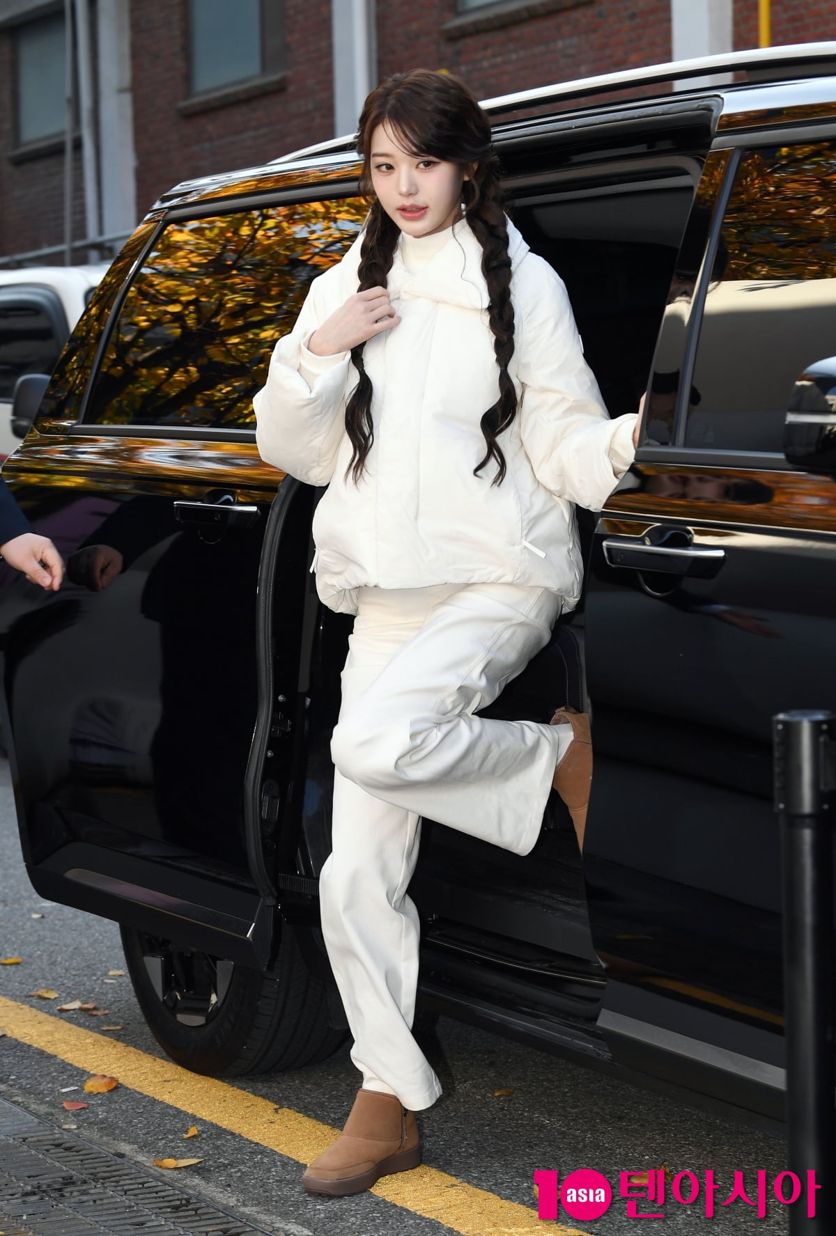 장원영, 아름다운 인형...귀여운 양갈래 머리[TEN포토+]