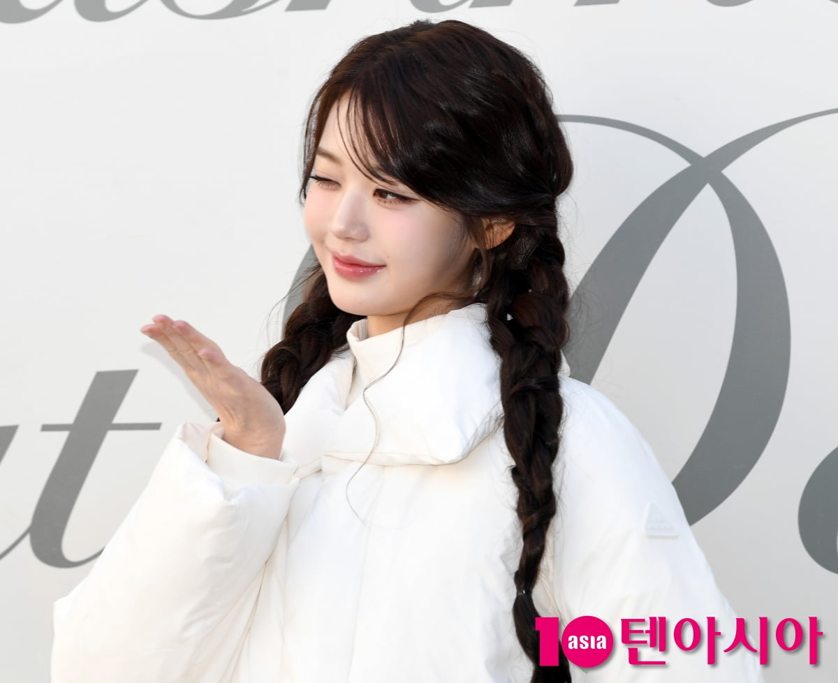 장원영, 흑백 뚫고 나오는 이쁨...러블리[TEN포토+]