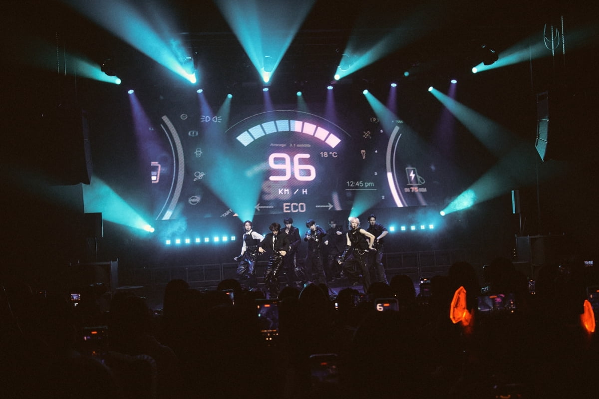 앰퍼샌드원/ 사진=FNC엔터테인먼트