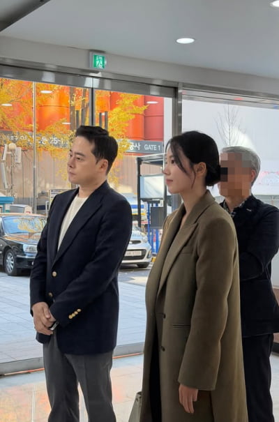 '선우은숙 며느리' 최선정, ♥남편과 1억원 기부…"배고픔 견디는 아이들 위해"