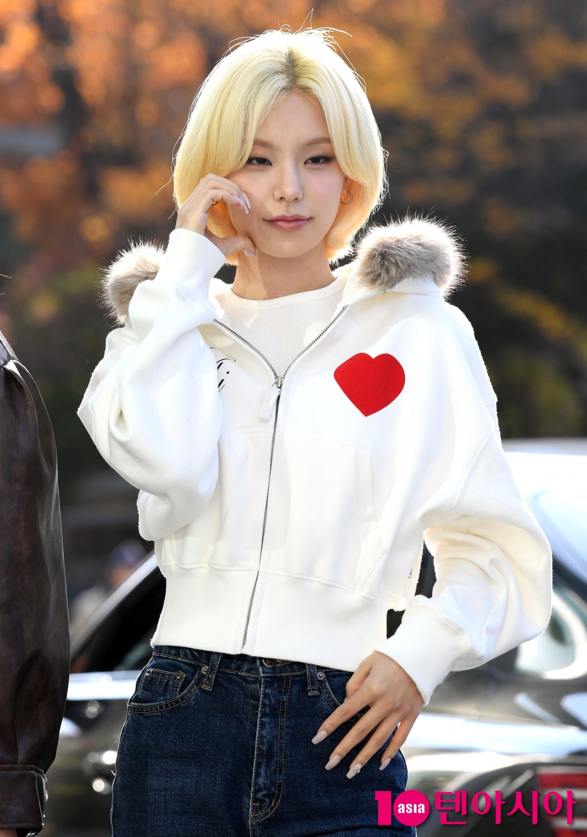 있지 예지, 가을 햇살도 질투하네[TEN포토+]