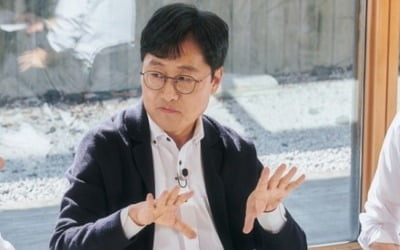 '알쓸신잡' 출연 교수, 생사 고비 넘겼다…"중환자실 입원, 심근경색 직전 시술" ('유퀴즈')