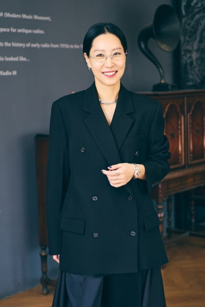 '정샘물 애제자' 손테일, 알고보니 더보이즈 에릭 친고모였다…"연락 생전 안 하더니" ('저스트 메이크업')[인터뷰 ①]