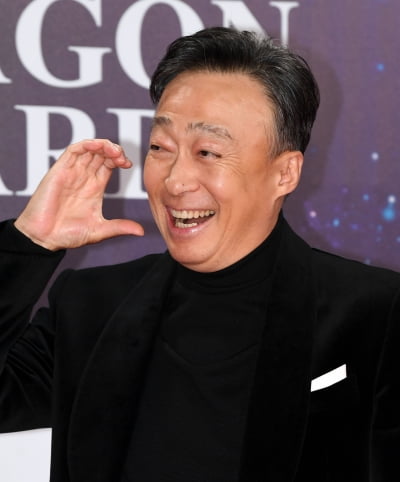 이성민, 어쩔수가없는 명품미소[TEN포토+]