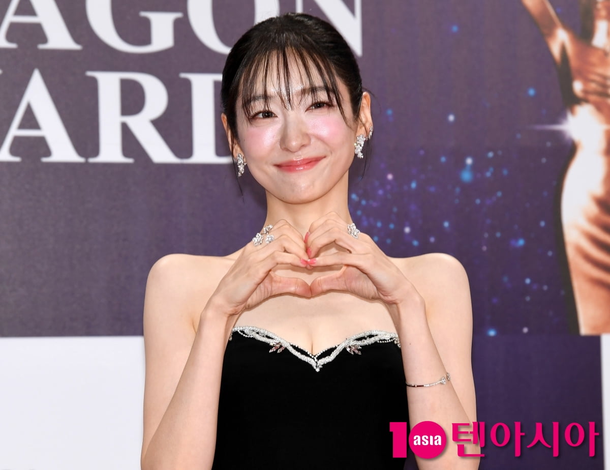 박지현, 여우주연상의 꽃미소[TEN포토+]