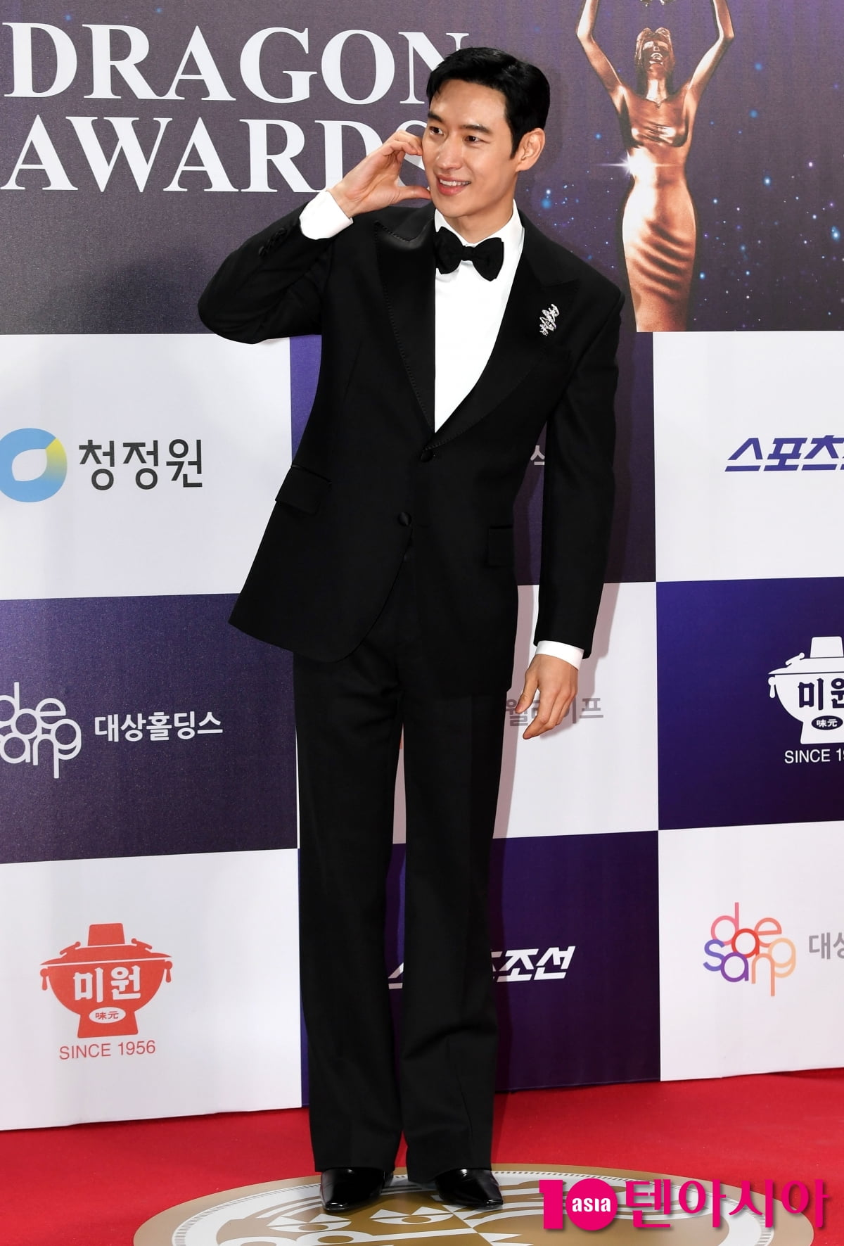 이제훈, 화려한 청룡남신[TEN포토+]