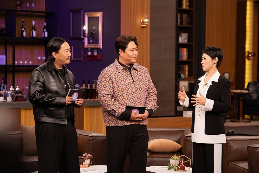 '52세 돌싱' 김주하, 전남편에 10억 떼줬다더니…"이혼한 게 죄는 아니잖아" ('데이앤나잇')