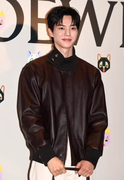 송강, 성숙해진 미모 뽐내며[TEN포토+]