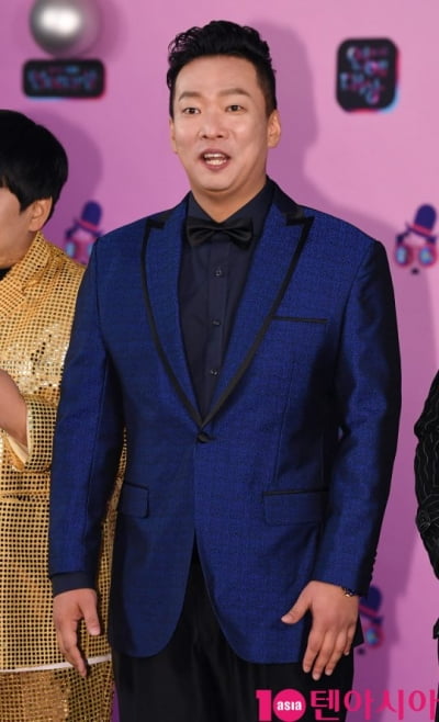 '김지혜♥' 박준형, 결혼 21년 차에 기쁜 소식 알렸다…처음으로 차별화된 액션 콩트 도전 ('개콘')