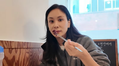 '장동건♥' 고소영, 1kg만 쪄도 관리한다며…'1일 7식'에 음주까지