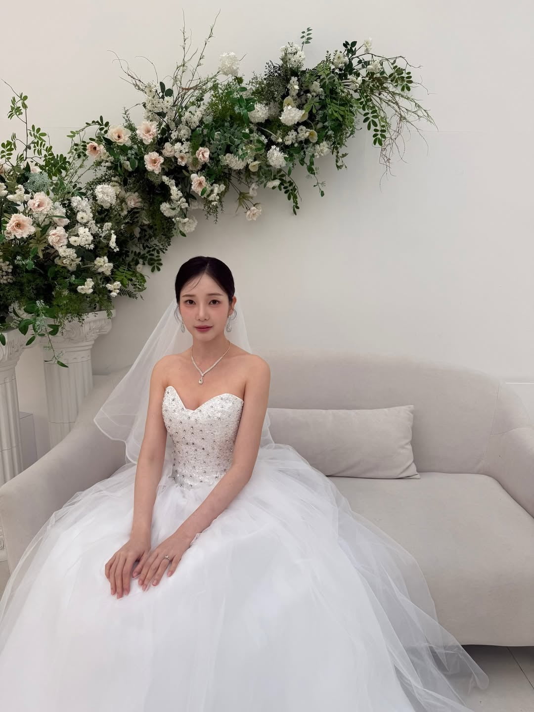 사진=윤채경 인스타그램