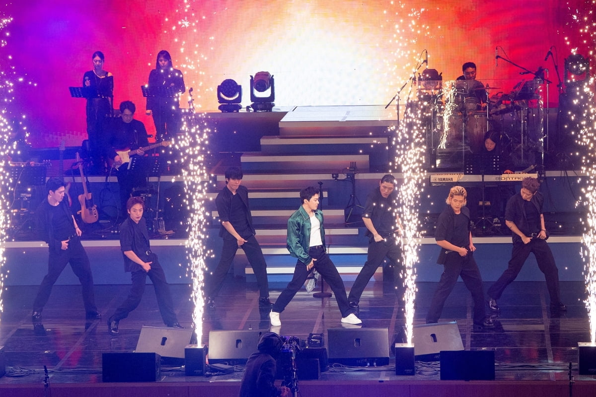 잼 엔터테인먼트 제공