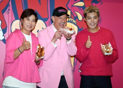 박세리-강남, 핑크스 핫도그 CEO 리차드 핑크와 함께[TEN포토+]