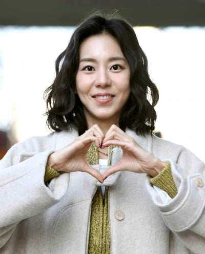 유이, 37살에 마침내 ♥사랑 느꼈다…"좋은 모습 보여줄 것" 고백에 "진정한 사랑의 힘"('잘 빠지는')