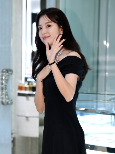 한효주, 작정하고 꾸미니 진짜 예뻐...이 미모가 나라다[TEN포토+]