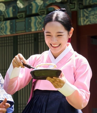 1%대 시청률 굴욕 탈출시켜준 MBC 구세주인데…강태오♥김세정, 핑크빛 중반부 돌입 ('이강달')