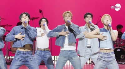 데뷔 8개월 만에 신인상 쟁취한 중소돌 보이그룹…뉴비트, 밴드 라이브로 글로벌 팬심 저격