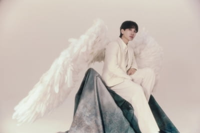 데뷔 14년 차에 첫 솔로 정규 발매하는 '큐브 출신' 유명 아이돌…서은광, 날개 단 천사로 변신