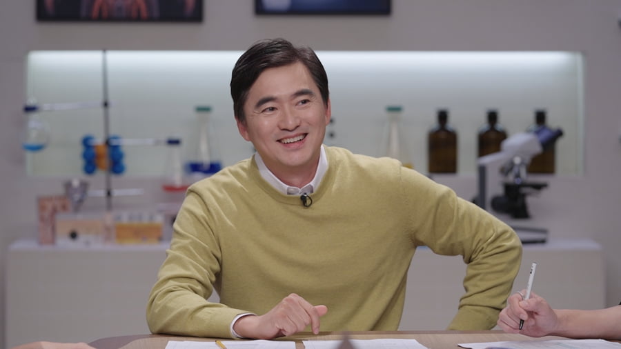 충격적인 '아인슈타인 뇌 도난 사건'…범인은 부검의('세 개의 시선')