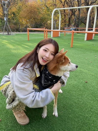 '서울대생과 결별설' 성해은, 해맑은 근황 공개…"대체 누가 강아지야"