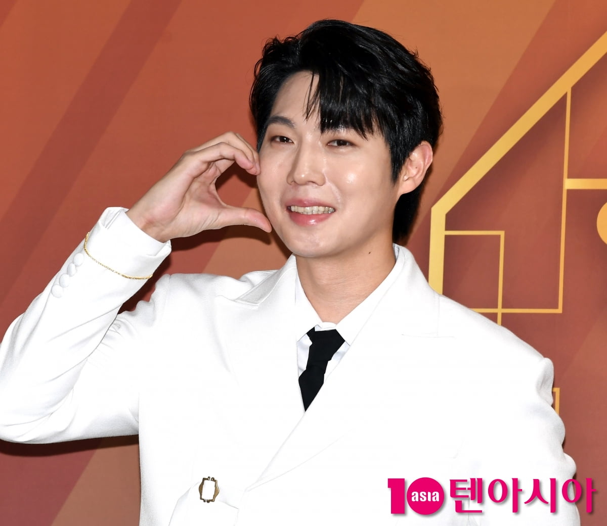 손태진, 하트 하트[TEN포토]