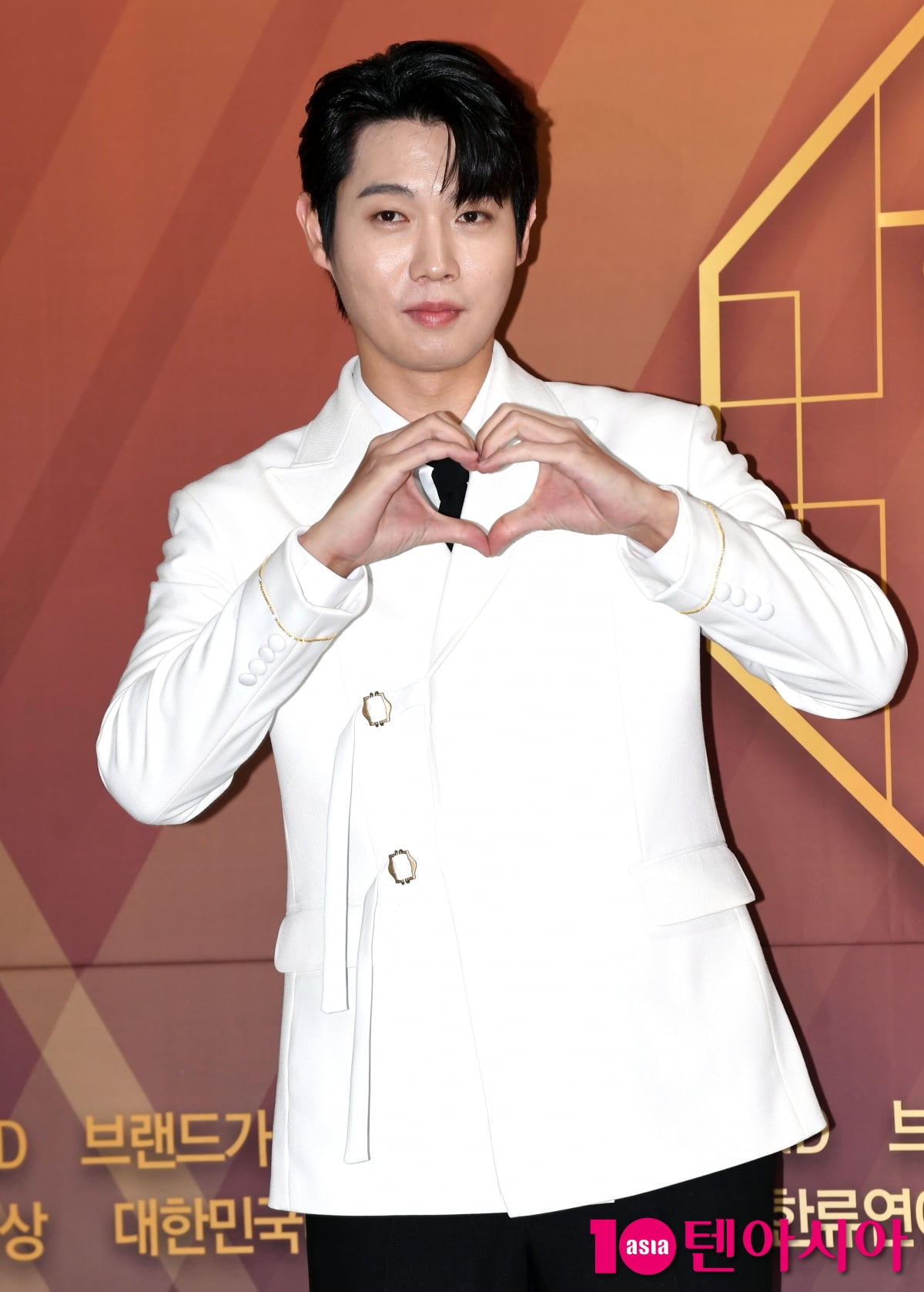 손태진, 하트 하트[TEN포토]