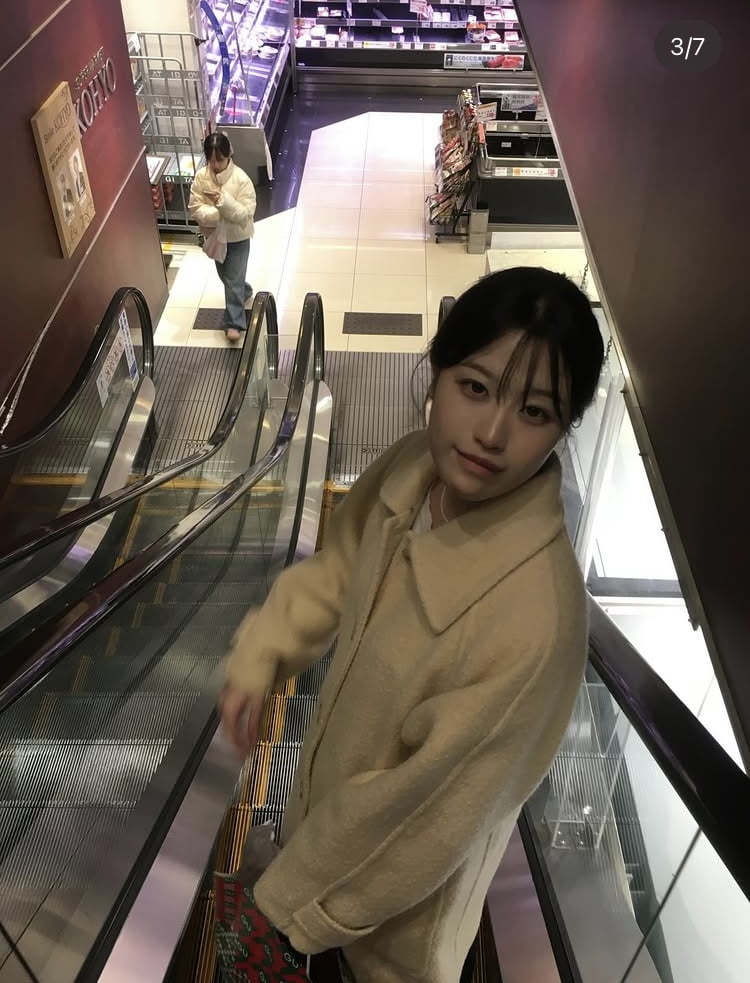 ‘김대희 딸’ 김사윤, 명문 Y대생의 미모… ♥이성준이 찍어줬나