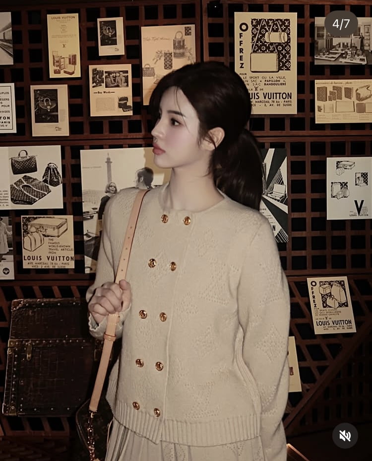 ‘유병재♥‘ 안유정, 명품 L사 가방 다 살 기세…고급美로 찍어누르기