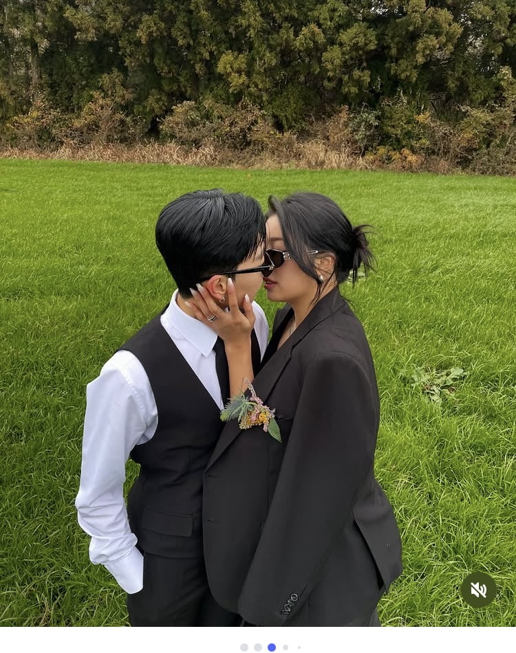 곽선희, ♥동성 연인과 닿을랑 말랑…웨딩 화보에 담긴 제주