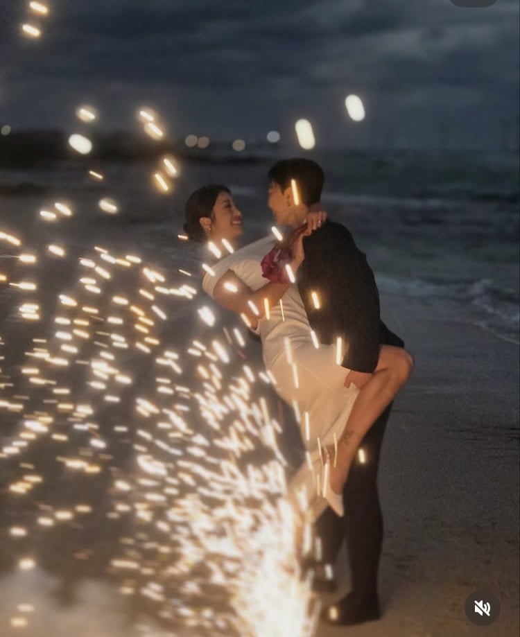 곽선희, ♥동성 연인과 닿을랑 말랑…웨딩 화보에 담긴 제주