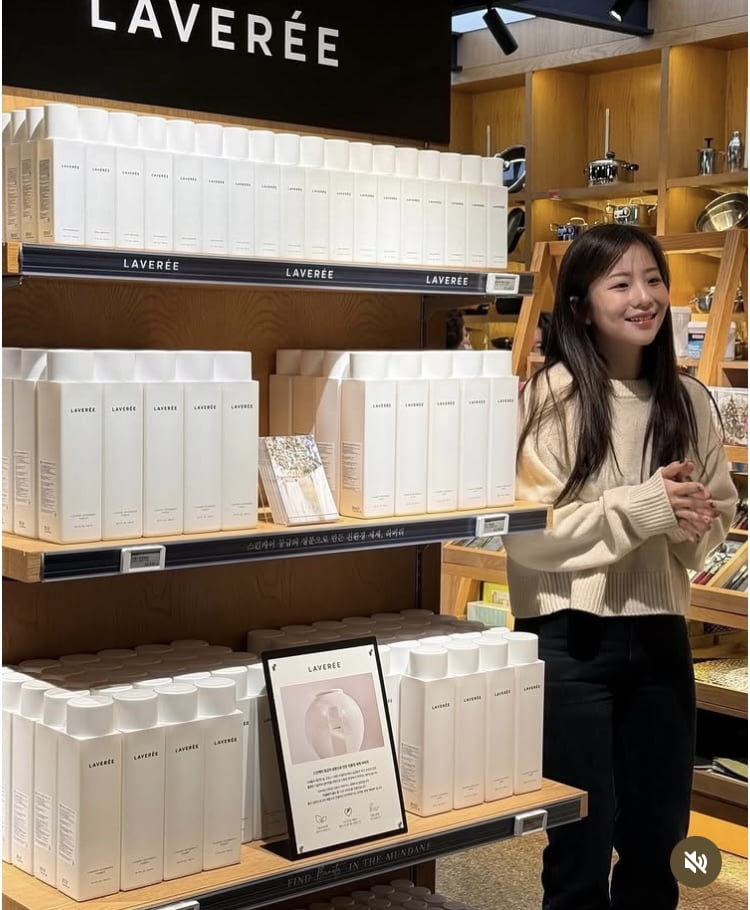 ‘71만 팔로워’ 춈미, 브랜드 폐업 소식 알려…갈등 심화 어떻길래