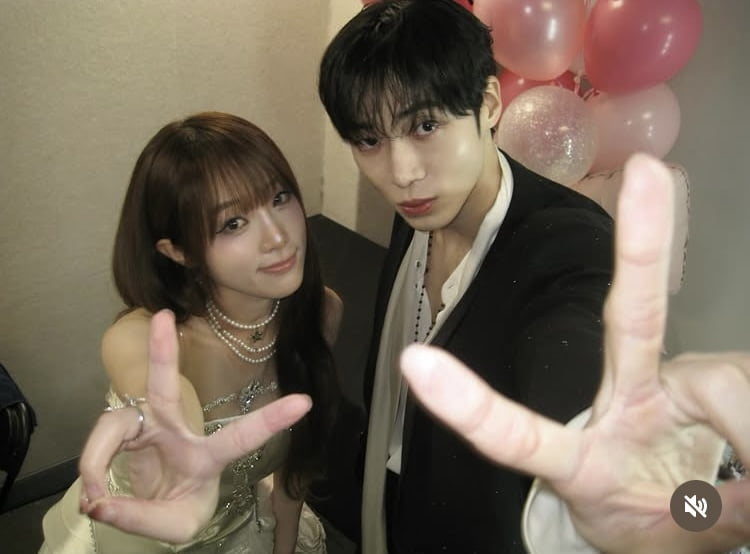 추영우, 최예나와 우산 키스하더니…달달한 투샷